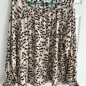 Cabi Item #4335 Round Trip Blouse Fall 2022